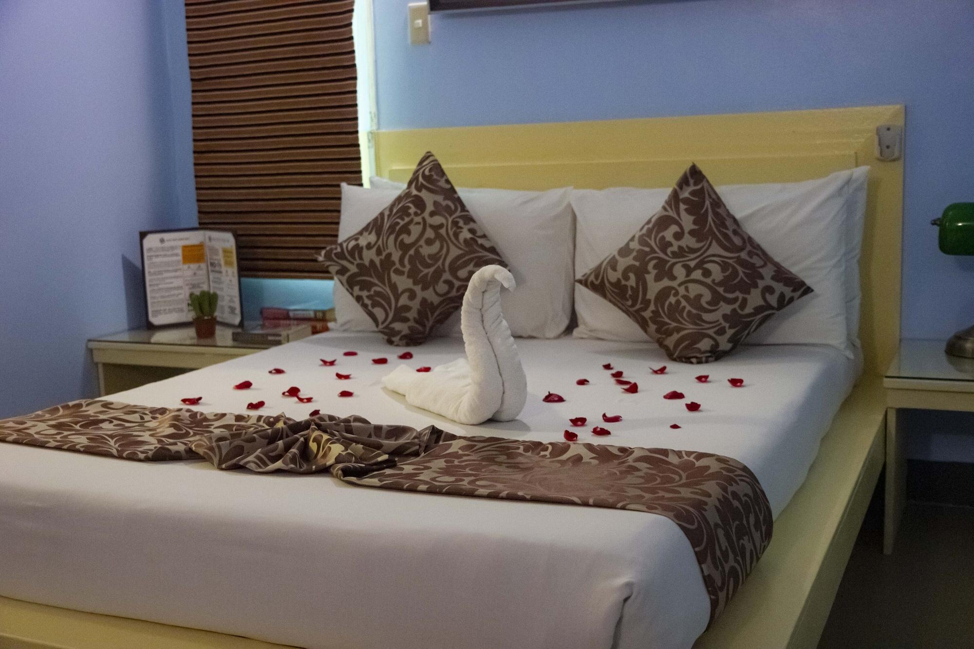 Franchise One Hotel Makati City Eksteriør bilde