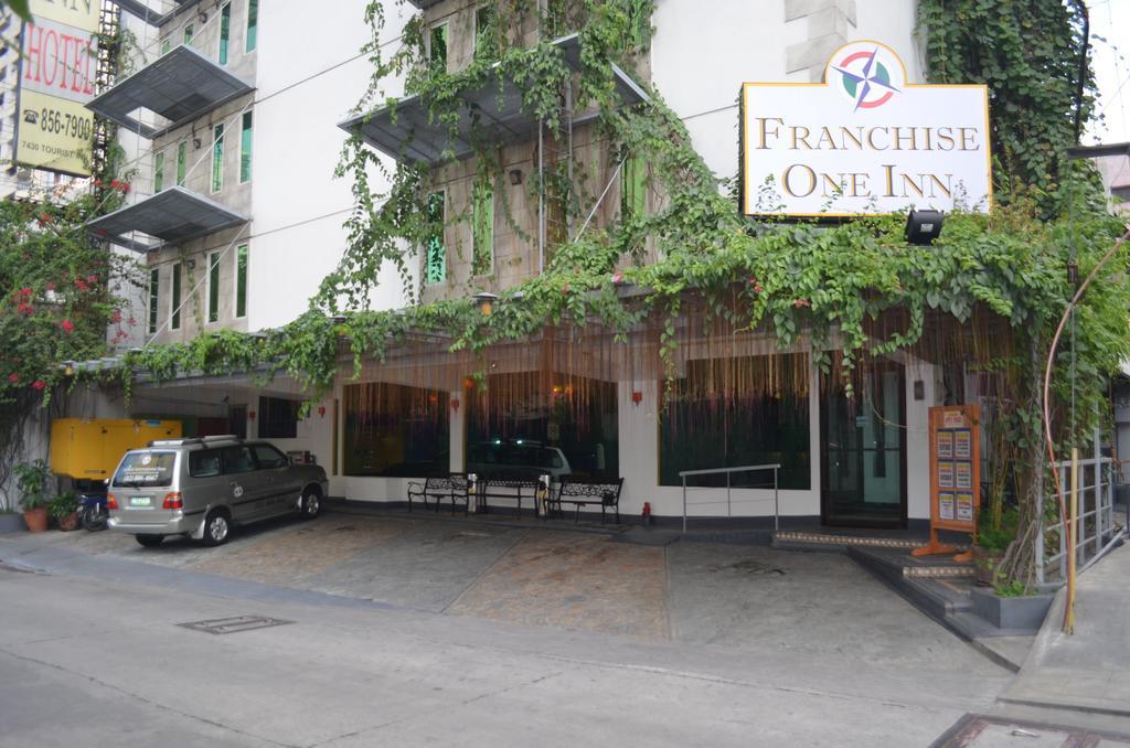 Franchise One Hotel Makati City Eksteriør bilde