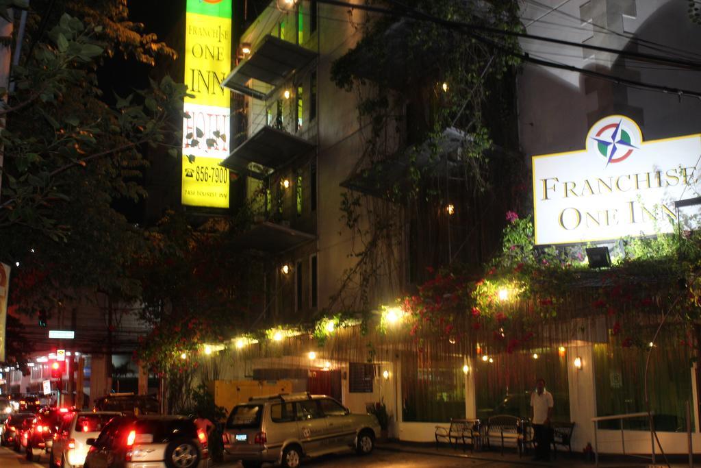 Franchise One Hotel Makati City Eksteriør bilde