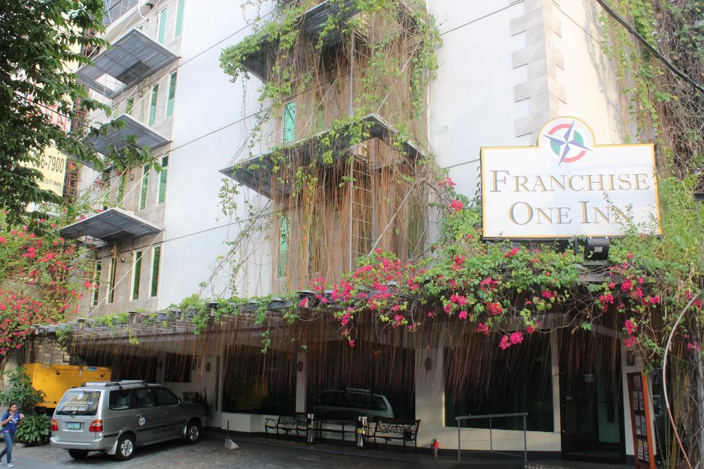 Franchise One Hotel Makati City Eksteriør bilde