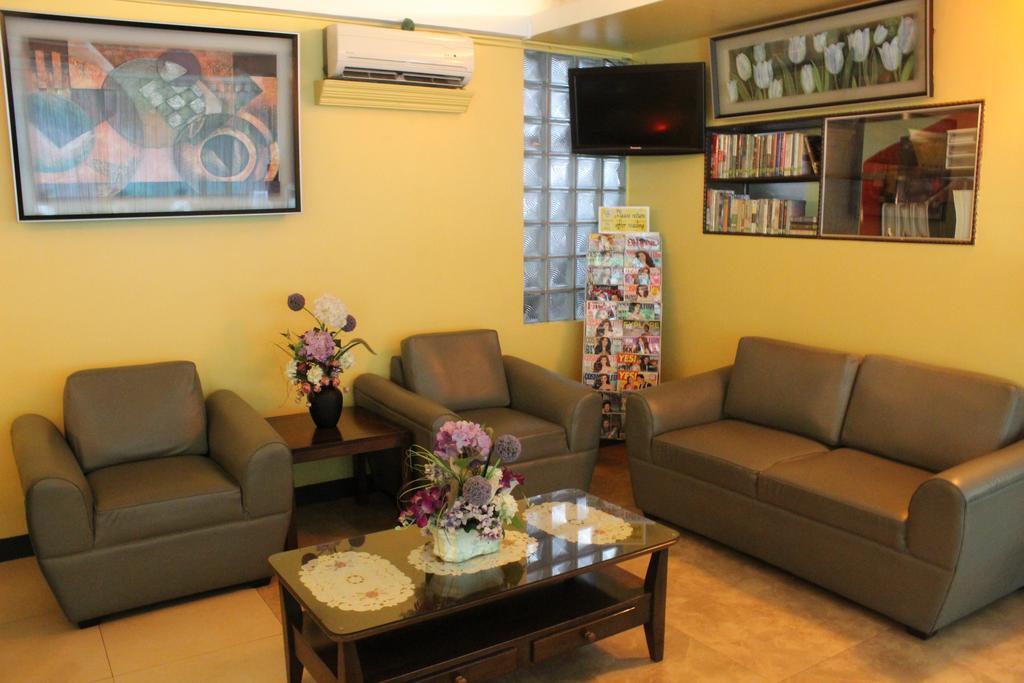 Franchise One Hotel Makati City Eksteriør bilde